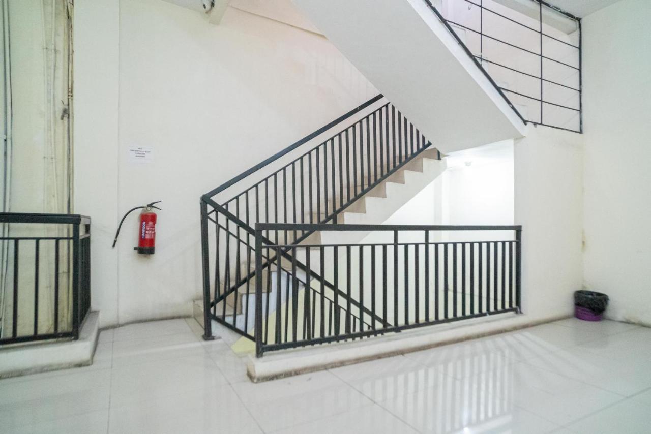 Reddoorz Near Flyover Arjosari Malang Exterior foto